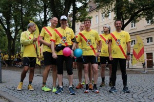 Startgruppe bei Durlach gratuliert